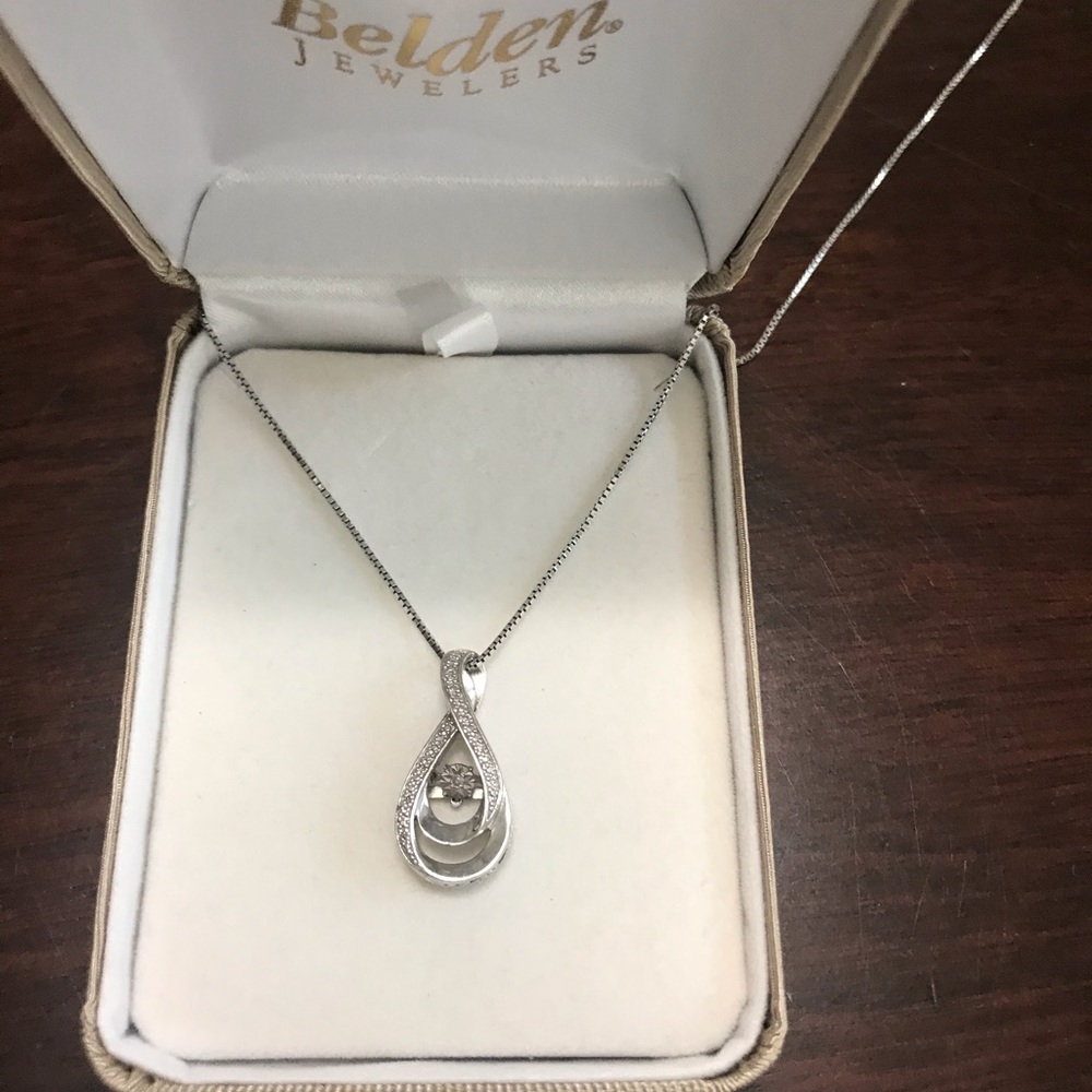 Silver necklace